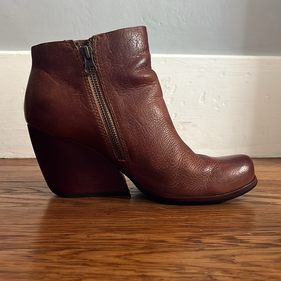 Kork Ease Natalya Cognac Brown Leather Wedge Booties - Picture 5 of 15